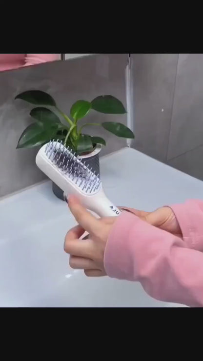 🖤 Compact Self-Cleaning Hair Brush – Portable & Hassle-Free Grooming!